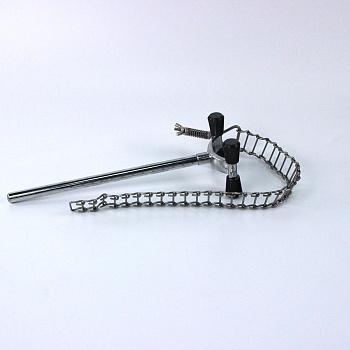 Лапка - зажим цепной хромированный 80- 150 мм Лапка - зажим цепной хромированный 80- 150 мм