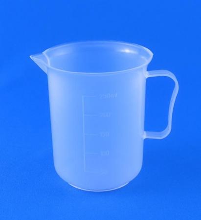 Мензурка (Стакан) с ручкой, 250 мл, полипропилен - В наличии