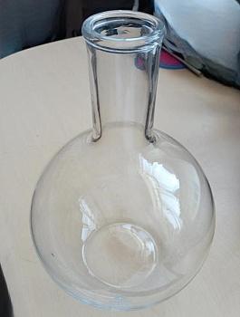 Уценка: Колба плоскодонная 5drops П-2-5000, 5000 мл, стекло Boro 3.3, без шлифа CH, скол Уценка: Колба плоскодонная 5drops П-2-5000, 5000 мл, стекло Boro 3.3, без шлифа CH, скол