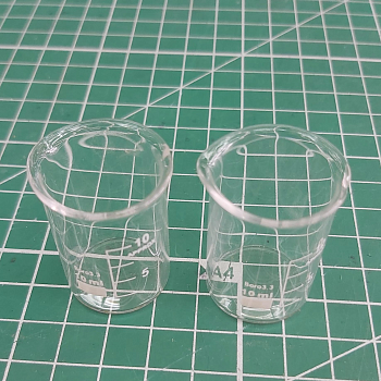 Уценка Стакан лабораторный низкий 5drops Н-1-10, 10 мл, стекло Boro 3.3, градуированный Уценка Стакан лабораторный низкий 5drops Н-1-10, 10 мл, стекло Boro 3.3, градуированный