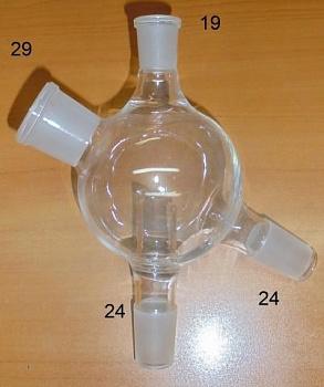 Соединитель с четырьмя шлифами к роторному испарителю МАЛЫШ Соединитель с четырьмя шлифами к роторному испарителю МАЛЫШ