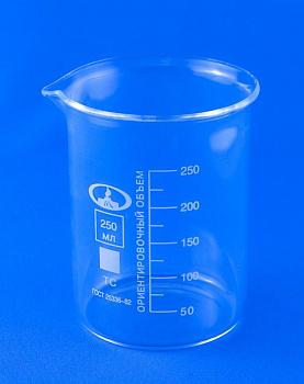 Стакан лабораторный низкий Н-1-250, 250 мл, градуированный Стакан лабораторный низкий Н-1-250, 250 мл, градуированный