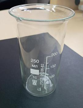 Уценка: Стакан лабораторный высокий В-2-250, 250 мл, без носика (ГОСТ 25336-84), скол, пузырь Уценка: Стакан лабораторный высокий В-2-250, 250 мл, без носика (ГОСТ 25336-84), скол, пузырь