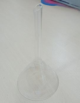 Уценка: Воронка лабораторная 5drops В-100, диаметр 100 мм, Boro 3.3, трещина Уценка: Воронка лабораторная 5drops В-100, диаметр 100 мм, Boro 3.3, трещина