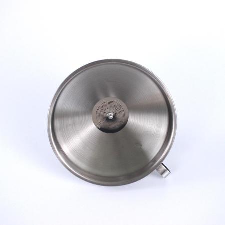 Воронка с фильтром из нержавейки диаметр 150 мм