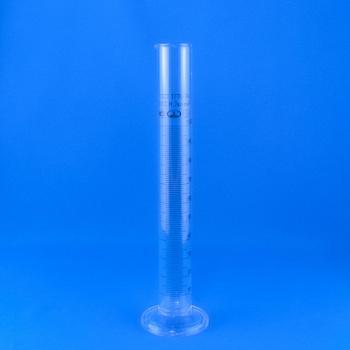 Цилиндр мерный 1-100-2, 100 мл, со стеклянным основанием, с носиком Цилиндр мерный 1-100-2, 100 мл, со стеклянным основанием, с носиком