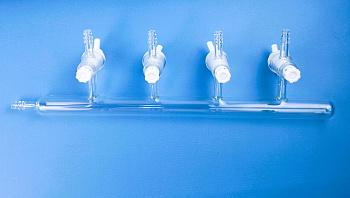 Уценка, Стеклянный вакуумный коллектор, 4 выхода на 10 мм (трещина) Уценка, Стеклянный вакуумный коллектор, 4 выхода на 10 мм (трещина)